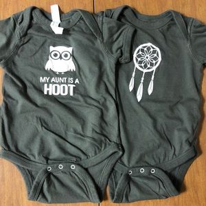 2 Pack Graphic Short Sleeve Onsie Sz 12 Mons NWOT